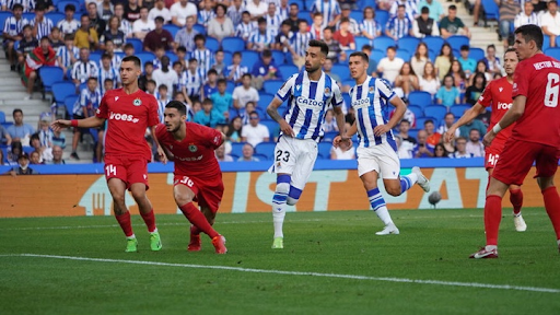 soi-keo-tran-dau-giua-hai-doi-tuyen-omonia-nicosia-vs-real-sociedad-0200-ngay-28-10-2022-europa-league